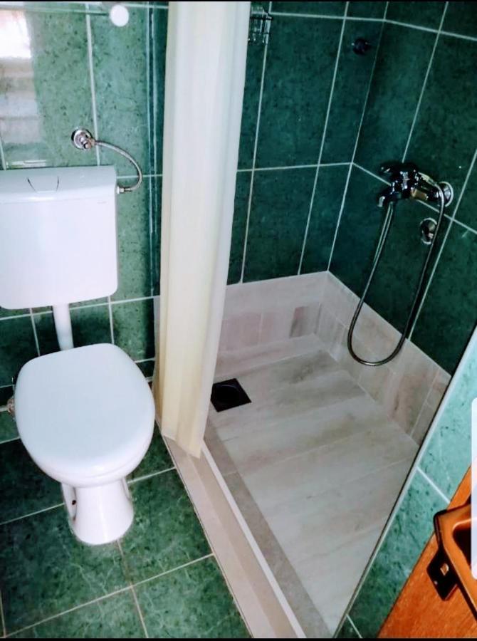 Apartmani Laguna Gradac  Kültér fotó
