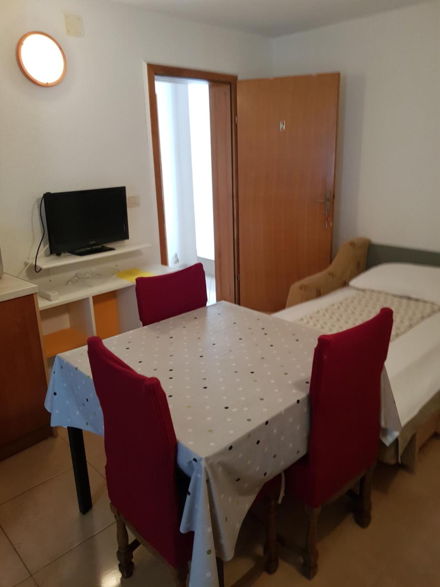 Apartmani Laguna Gradac  Kültér fotó